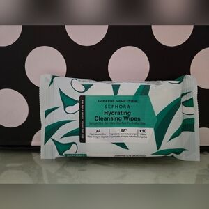 5/$25✨️Sephora Aloe Wipes✨️